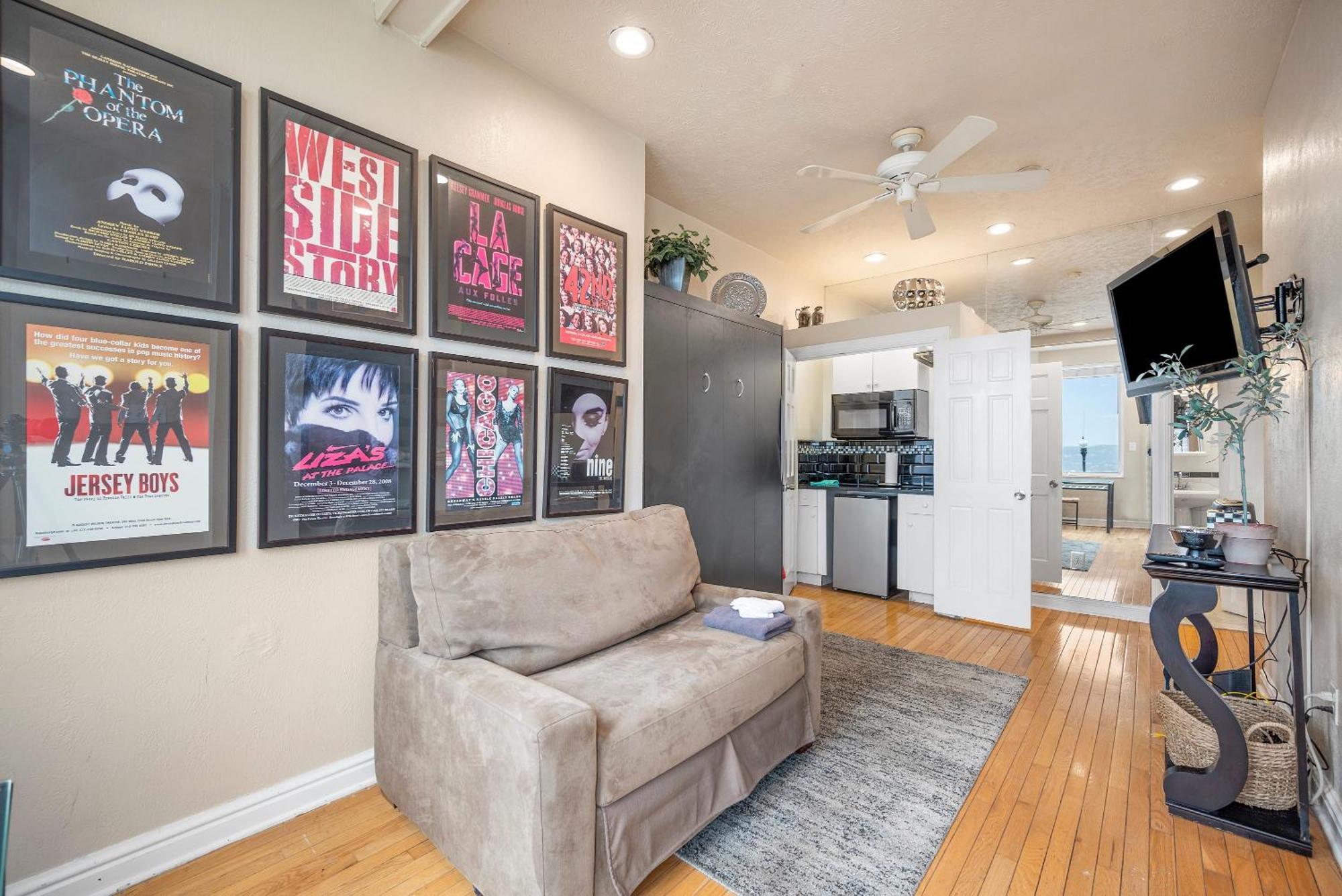 Charming Studio-Panoramic View-Your Pittsburgh Sanctuary Leilighet Eksteriør bilde